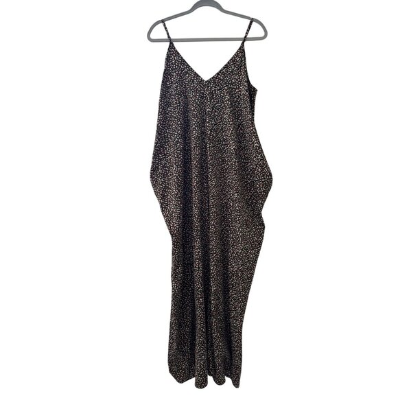 Lovestitch Sleeveless Maxi Dress With V-Neck Leopard Print Pattern With Pockets - Picture 4 of 13
